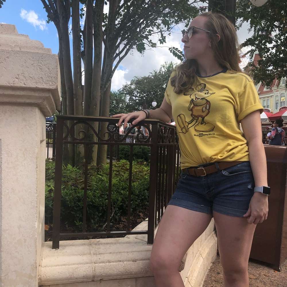 Meet your Posher, Emily